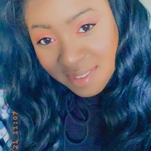 Meet your Posher, Octavia